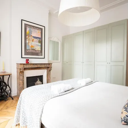 Guestready - A Classic Touch Of Parisian Glamour * Parigi